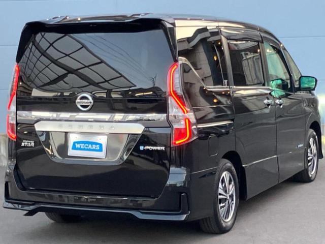 セレナ eパワーハイウェイスターV 新品タイヤ/純正 10インチ メモリーナビ/フリップダウンモニター 純正 10インチ/インテリジェントルームミラー/エマージェンシーブレーキ/両側電動スライドドア/アラウンドビューモニター ETC(3枚目)