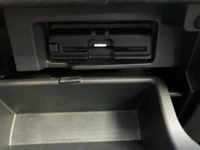 セレナ eパワーハイウェイスターV 新品タイヤ/純正 10インチ メモリーナビ/フリップダウンモニター 純正 10インチ/インテリジェントルームミラー/エマージェンシーブレーキ/両側電動スライドドア/アラウンドビューモニター ETC(15枚目)