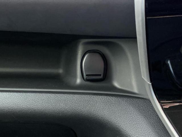 セレナ eパワーハイウェイスターV 新品タイヤ/純正 10インチ メモリーナビ/フリップダウンモニター 純正 10インチ/インテリジェントルームミラー/エマージェンシーブレーキ/両側電動スライドドア/アラウンドビューモニター ETC(27枚目)