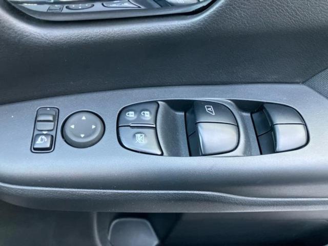 セレナ eパワーハイウェイスターV 新品タイヤ/純正 10インチ メモリーナビ/フリップダウンモニター 純正 10インチ/インテリジェントルームミラー/エマージェンシーブレーキ/両側電動スライドドア/アラウンドビューモニター ETC(29枚目)