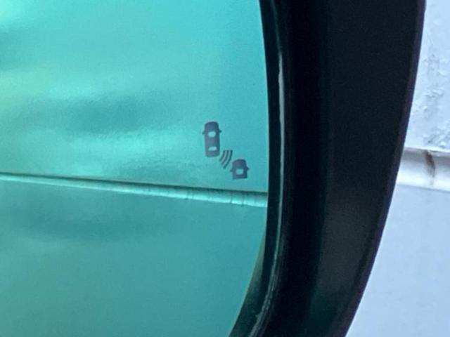 セレナ eパワーハイウェイスターV 新品タイヤ/純正 10インチ メモリーナビ/フリップダウンモニター 純正 10インチ/インテリジェントルームミラー/エマージェンシーブレーキ/両側電動スライドドア/アラウンドビューモニター ETC(37枚目)