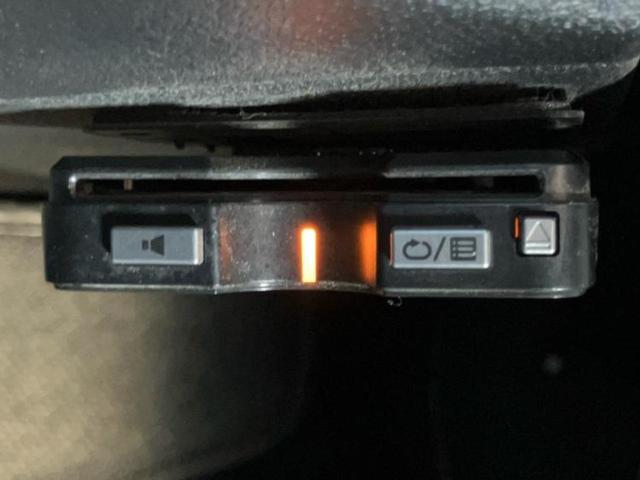 ノート X 保証書/純正 SDナビ/インテリジェントルームミラー/衝突安全装置/アラウンドビューモニター/車線逸脱防止支援システム/ドライブレコーダー 純正/ヘッドランプ LED/USBジャック 全周囲カメラ(18枚目)