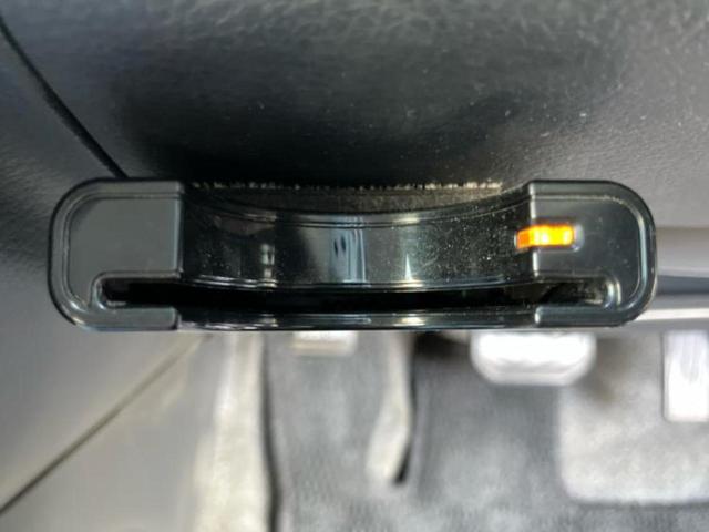 ワゴンR 20シュウネンキネンシャ 保証書/純正 SDナビ/衝突安全装置/シートヒーター 運転席/ヘッドランプ HID/Bluetooth接続/ETC/EBD付ABS/横滑り防止装置/アイドリングストップ/バックモニター バックカメラ(18枚目)