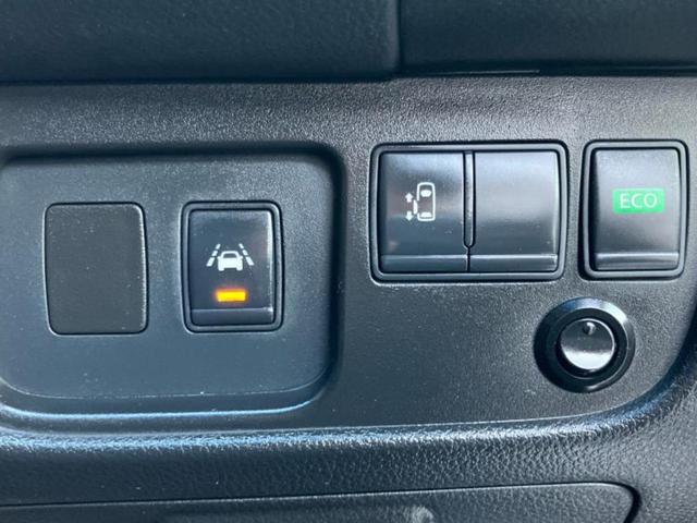 セレナ ライダーHV 新品タイヤ/保証書/純正 8インチ SDナビ/フリップダウンモニター/電動スライドドア/ヘッドランプ HID/ETC/EBD付ABS/横滑り防止装置/アイドリングストップ/クルーズコントロール(15枚目)