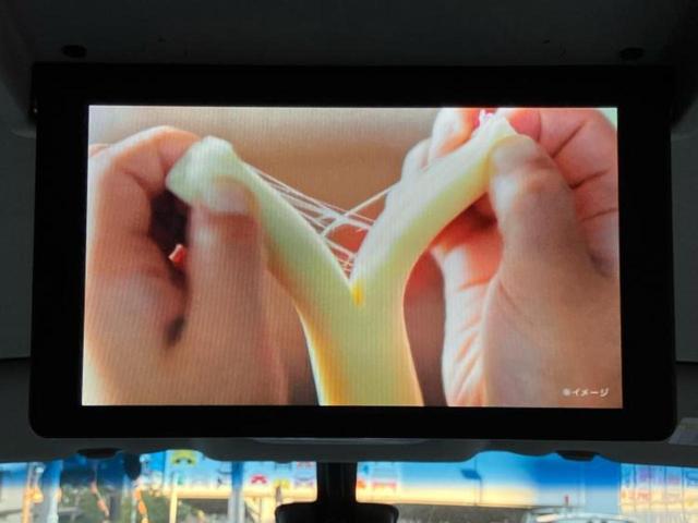 セレナ ライダーHV 新品タイヤ/保証書/純正 8インチ SDナビ/フリップダウンモニター/電動スライドドア/ヘッドランプ HID/ETC/EBD付ABS/横滑り防止装置/アイドリングストップ/クルーズコントロール(28枚目)