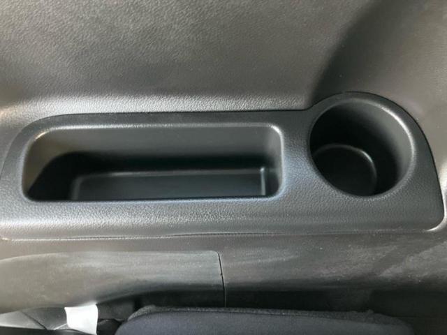 セレナ ライダーHV 新品タイヤ/保証書/純正 8インチ SDナビ/フリップダウンモニター/電動スライドドア/ヘッドランプ HID/ETC/EBD付ABS/横滑り防止装置/アイドリングストップ/クルーズコントロール(32枚目)