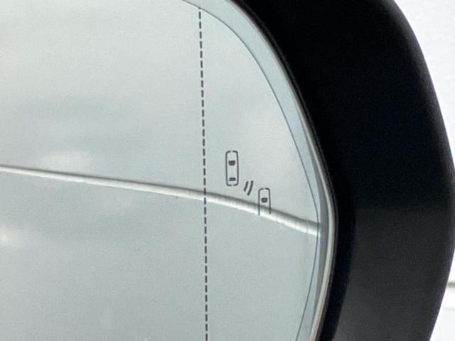 ＮＸ ＮＸ３００バージョンＬ　新品タイヤ／サンルーフ／保証書／純正　ＳＤナビ／衝突安全装置／シートヒーター　全席／パノラミックビューモニター／車線逸脱防止支援システム／シート　フルレザー／電動バックドア／ヘッドランプ　ＬＥＤ（33枚目）