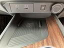 ４ＷＤ　Ｇ　ＦＯＵＲ９０シュウネンキネンシャ　ＢＯＳＥ／保証書／純正　ＳＤナビ／インテリジェントルームミラー／シートヒーター　前席／アラウンドビューモニター／車線逸脱防止支援システム／シート　合皮／プロパイロット／ヘッドランプ　ＬＥＤ　４ＷＤ（24枚目）