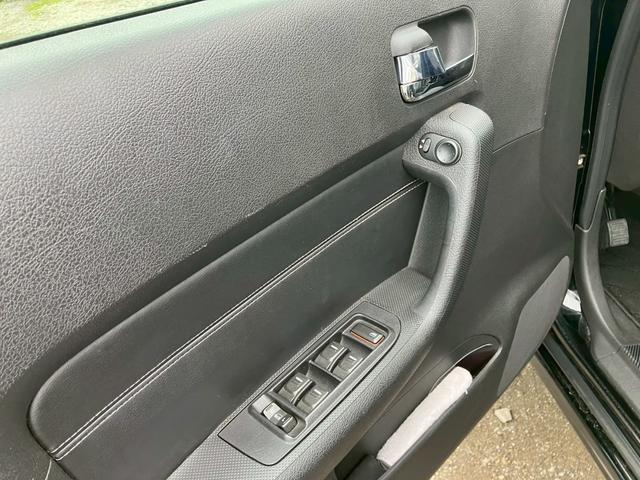 ハマーＨ３ タイプＧ　☆公認ワイドフェンダー　☆車幅記載変更済み　☆この仕様で車検通ります　パワーシート　ルーフキャリア　サンルーフ（26枚目）