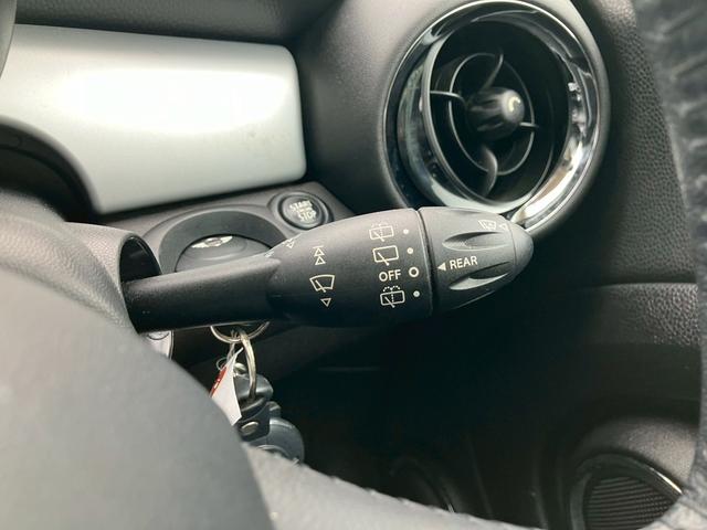ＭＩＮＩ クーパー　社外ナビ　フルセグテレビ　バックモニター（19枚目）