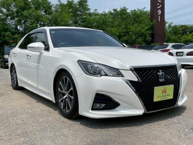 クラウン アスリートＳ－Ｔ　ブリッツ車高調　純正サス有り　柿本マフラー　純正ナビ　バックモニター　フルセグテレビ（3枚目）
