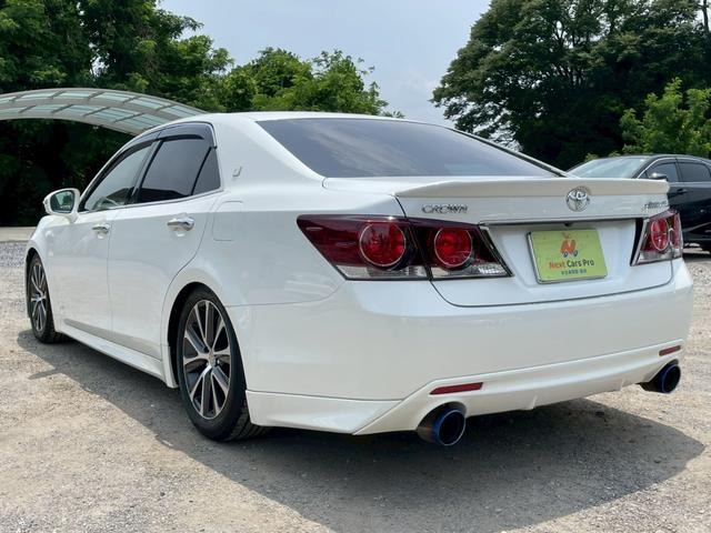 クラウン アスリートＳ－Ｔ　ブリッツ車高調　純正サス有り　柿本マフラー　純正ナビ　バックモニター　フルセグテレビ（4枚目）