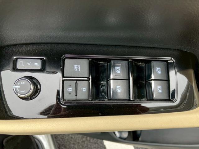 アルファード ２．５Ｘ　純正９インチディスプレイオーディオ　バックモニター　フルセグテレビ　両側パワースライドドア　ＥＴＣ　シートカバー（24枚目）