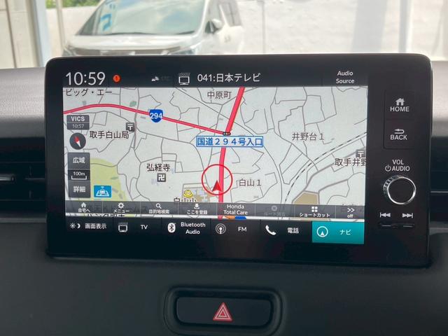 ヴェゼル ｅ：ＨＥＶ　Ｚ　ホンダコネクトディスプレイナビ　ハーフレザーシート　ＥＴＣ２．０　フルセグＴＶ　１オーナー車　新車保証書　マルチビューカメラシステム　ハンズフリーパワーバックドア　後退出庫サポート　前後ドラレコ（16枚目）