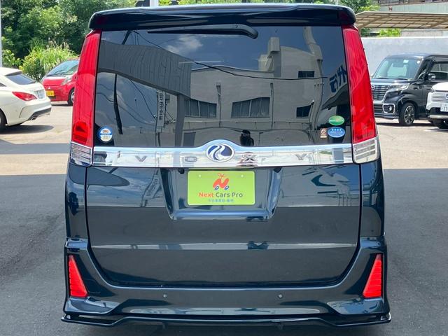 ヴォクシー ＺＳ　煌ＩＩ　純正９インチナビ　純正フリップダウンモニター　ＫＵＨＬエアロ　バックモニター　両側パワースライドドア　フルセグＴＶ（6枚目）