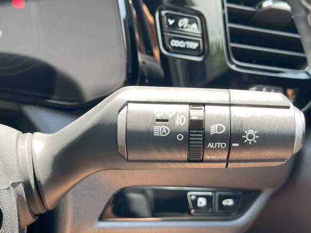 ＮＸ ＮＸ３５０　Ｆスポーツ　ＴＲＤエアロ　パノラマルーフ　ルーフレール　３眼ＬＥＤヘッドライト　デジタルインナーミラー　前後ドライブレコーダー　オレンジブレーキキャリパー　ブラック・ホワイトレザーシート　ＥＴＣ２．０（26枚目）
