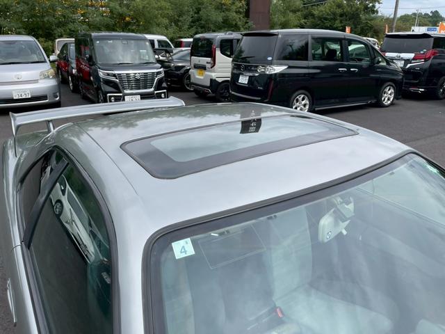 スカイライン ２５ＧＴターボ　トランクスポイラー　社外マフラー　車高調　社外ナビ　フルセグ　タイベル交換すみ（22枚目）