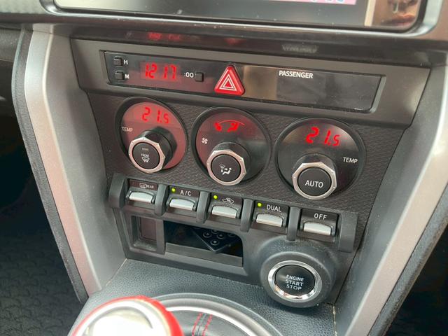 ８６ ＧＴ　ＨＫＳスーパーチャージャー　ＴＲＤエアロ　Ｄｅｆｉ３連メーター　社外マフラー　純正ナビ　フルセグ　バックモニター　スマートキー　プッシュスタート　ワンオーナー（20枚目）