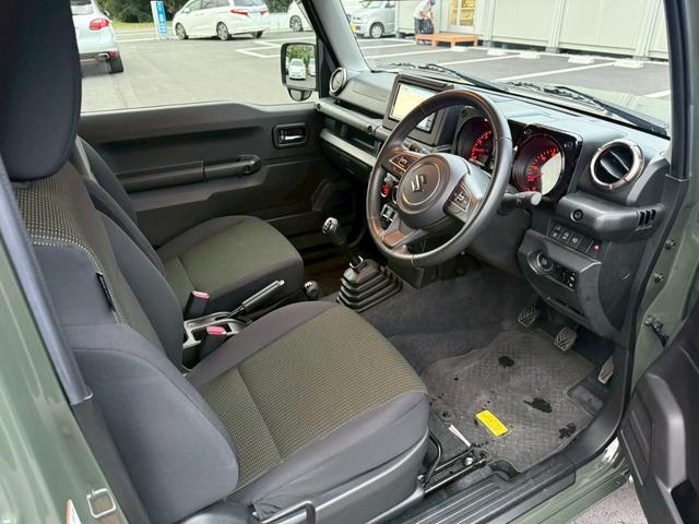 ジムニー ＸＣ　純正ナビ　フルセグ　バックモニター　シートヒーター　デュアルブレーキ　車線逸脱　標識認識　クルーズコントロール　ＬＥＤヘッドライト　ＥＴＣ　ワンオーナー（10枚目）