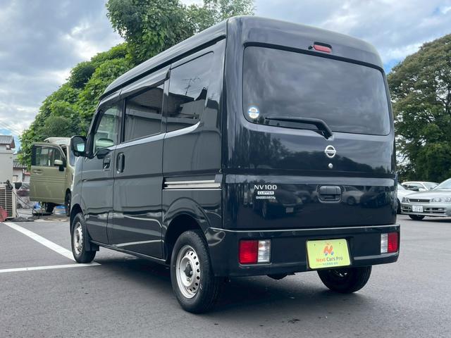 ＮＶ１００クリッパーバン ＤＸ　ＧＬセーフティパッケージ　インテリジェントエマージェンシーブレーキ　踏み間違い防止　車線逸脱　ふらつき防止　先行車発進お知らせ　ハイビームアシスト　オートライト　キーレス（4枚目）