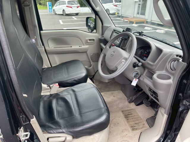 ＮＶ１００クリッパーバン ＤＸ　ＧＬセーフティパッケージ　インテリジェントエマージェンシーブレーキ　踏み間違い防止　車線逸脱　ふらつき防止　先行車発進お知らせ　ハイビームアシスト　オートライト　キーレス（10枚目）