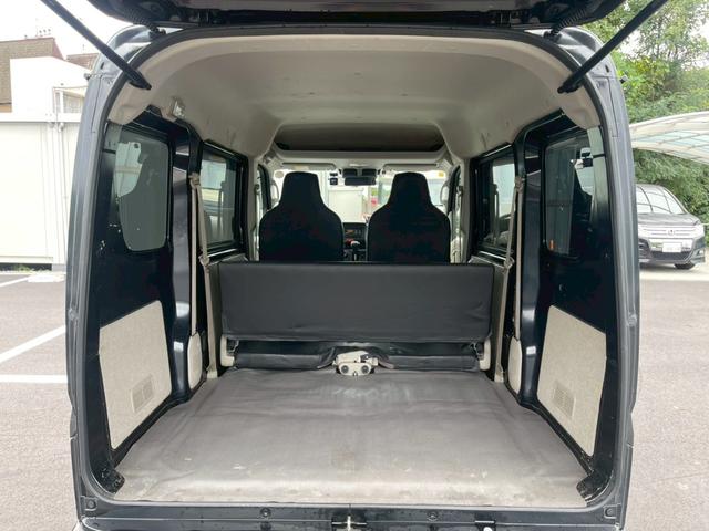 ＮＶ１００クリッパーバン ＤＸ　ＧＬセーフティパッケージ　インテリジェントエマージェンシーブレーキ　踏み間違い防止　車線逸脱　ふらつき防止　先行車発進お知らせ　ハイビームアシスト　オートライト　キーレス（14枚目）