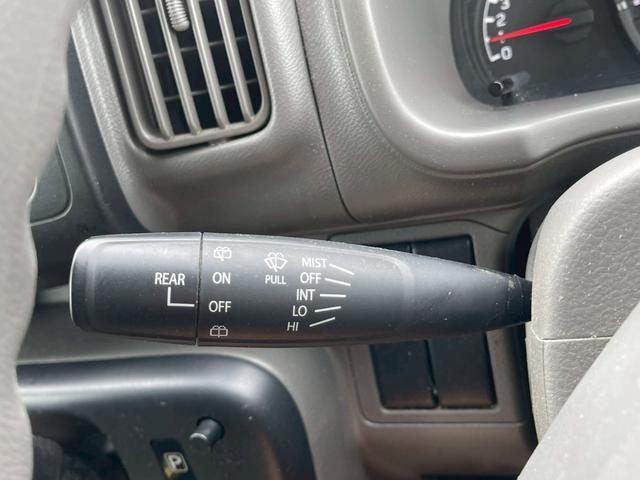 ＮＶ１００クリッパーバン ＤＸ　ＧＬセーフティパッケージ　インテリジェントエマージェンシーブレーキ　踏み間違い防止　車線逸脱　ふらつき防止　先行車発進お知らせ　ハイビームアシスト　オートライト　キーレス（18枚目）