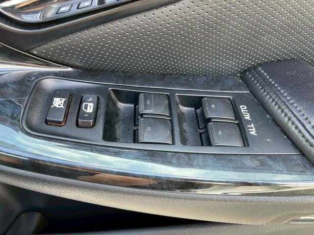 クラウン アスリートＧパッケージ　メーカーナビ　フルセグ　バックモニター　スマートキー　プッシュスタート　パワーシート　シートヒーター　ＨＩＤヘッドライト　クルーズコントロール（23枚目）
