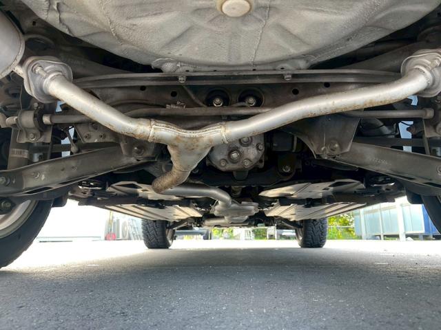 フォレスター ２．０ＸＴ　アイサイト　純正ナビ　フルセグ　バックモニター　衝突軽減ブレーキ　全車速追従クルーズコントロール　パワーシート　シートヒーター　スマートキー　プッシュスタート　パワーバックドア　パドルシフト（30枚目）