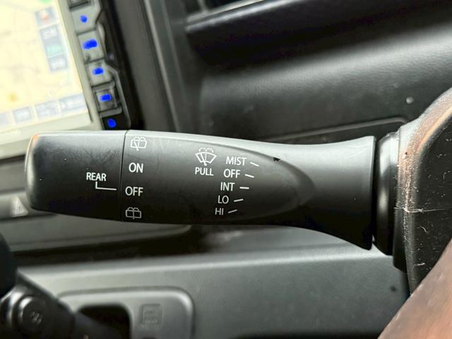 ワゴンＲ ハイブリッドＦＺ　社外ナビＴＶ　バックモニター　デュアルセンサーブレーキ　誤発信抑制　車線逸脱　ヘッドアップディスプレイ　ＬＥＤヘッドライト　シートヒーター　スマートキー　プッシュスタート　ＥＴＣ（23枚目）