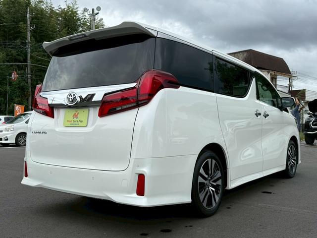 アルファード ２．５Ｓ　Ｃパッケージ　両側パワスラ　純正ディスプレイオーディオ　バックモニター　サンルーフ　プリクラッシュ　レーダークルーズ　メモリー付パワーシート　シートヒーター　ベンチレーション　後席モニター　ワンオーナー（5枚目）