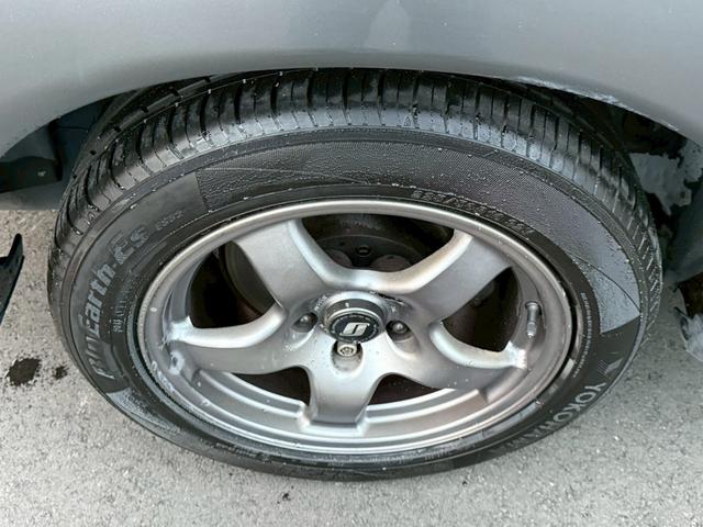 スカイライン GT-R NISMOシートカバー MOMOステアリング フジツボマフラー GT-Rキー 純正16インチアルミ エアコン 保証書(26枚目)