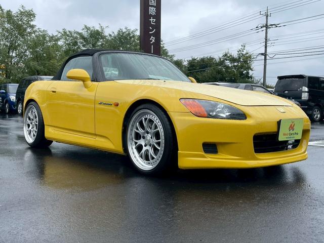 S2000 ベースグレード 社外ラジエーター 社外エキマニ ASMマフラー レカロフルバケ NARDIステアリング 社外タワーバー 社外ロールバー 車高調 SSR18インチアルミ 無限?リアスポ 全塗装済み(3枚目)