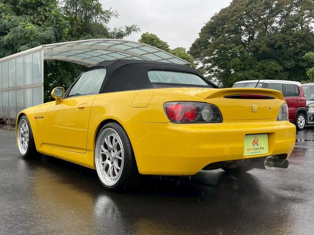 S2000 ベースグレード 社外ラジエーター 社外エキマニ ASMマフラー レカロフルバケ NARDIステアリング 社外タワーバー 社外ロールバー 車高調 SSR18インチアルミ 無限?リアスポ 全塗装済み(4枚目)