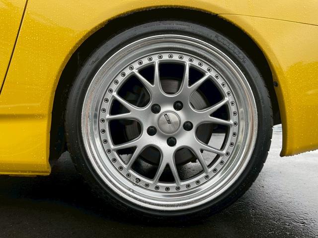 S2000 ベースグレード 社外ラジエーター 社外エキマニ ASMマフラー レカロフルバケ NARDIステアリング 社外タワーバー 社外ロールバー 車高調 SSR18インチアルミ 無限?リアスポ 全塗装済み(31枚目)