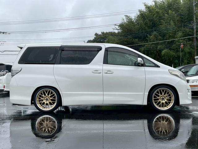 アルファード 350S Cパッケージ 純正ナビTV バック/フロントモニター 両側パワースライドドア サンルーフ 後席モニター TEIN車高調 社外20インチアルミ ガナドールマフラー パワーバックドア クルーズコントロール(8枚目)