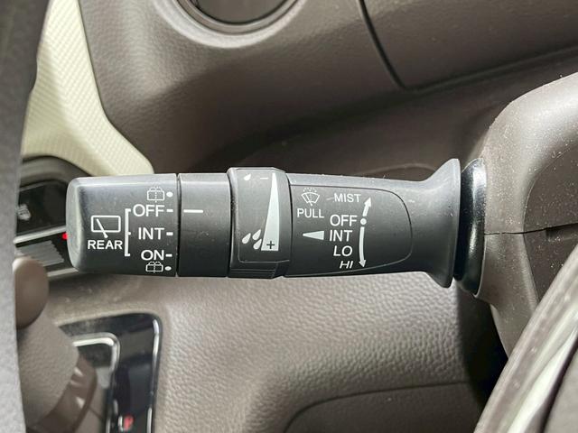 N-BOX L 純正ナビ フルセグ バックモニター パワースライドドア 衝突軽減ブレーキ 前後方誤発進抑制 車線逸脱 標識認識 オートハイビーム 後席ロールサンシェード シートヒーター スマートキー(26枚目)