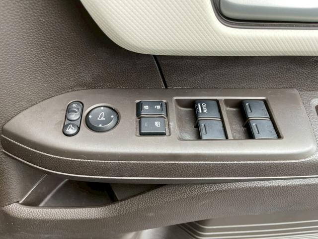 N-BOX L 純正ナビ フルセグ バックモニター パワースライドドア 衝突軽減ブレーキ 前後方誤発進抑制 車線逸脱 標識認識 オートハイビーム 後席ロールサンシェード シートヒーター スマートキー(29枚目)
