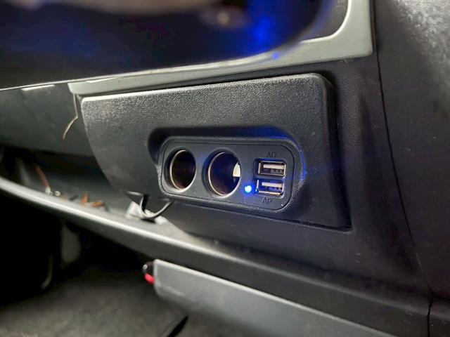 ハイエースワゴン GL パワースライドドア 社外ナビ フルセグ ETC(27枚目)