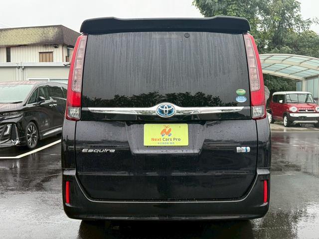 エスクァイア ハイブリッドGi 純正9インチナビ フルセグ バックモニター クルーズコントロール 後席モニター シートヒーター 置くだけ充電 スマートキー プッシュスタート LEDヘッドライト ETC 社外18インチアルミ(6枚目)