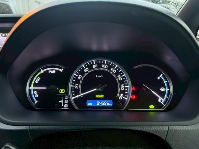 エスクァイア ハイブリッドGi 純正9インチナビ フルセグ バックモニター クルーズコントロール 後席モニター シートヒーター 置くだけ充電 スマートキー プッシュスタート LEDヘッドライト ETC 社外18インチアルミ(15枚目)