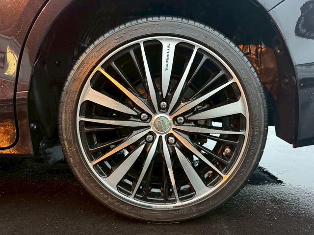 エスクァイア ハイブリッドGi 純正9インチナビ フルセグ バックモニター クルーズコントロール 後席モニター シートヒーター 置くだけ充電 スマートキー プッシュスタート LEDヘッドライト ETC 社外18インチアルミ(37枚目)