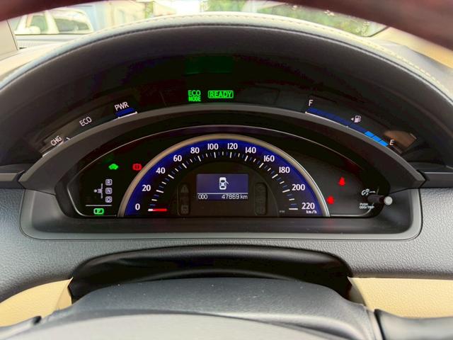 ＳＡＩ Ｇ　メーカーナビ　フルセグＴＶ　バックモニター　ＬＥＤヘッドライト　オプション純正１８インチアルミ　ＥＴＣ　プッシュスタート　オートエアコン　パワーシート　シートメモリー（15枚目）