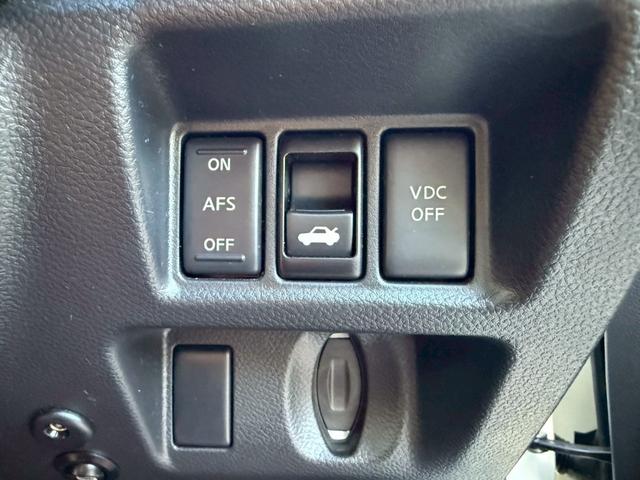 スカイライン 250GT タイプV メーカーナビ ハーフレザーシート バックモニター 純正16インチアルミ BOSEサウンドシステム エアロ ETC プッシュスタート 記録簿 取扱説明書 保証書(22枚目)