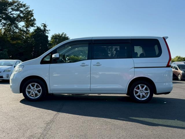 セレナ 20S パワースライドドア 社外ナビ フルセグ キーレス(7枚目)