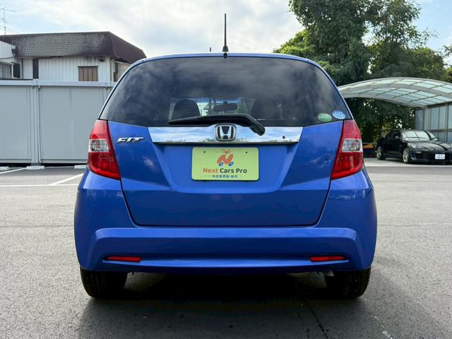 フィット 15XH スマートキー クルーズコントロール シートヒーター ワンオーナー(6枚目)