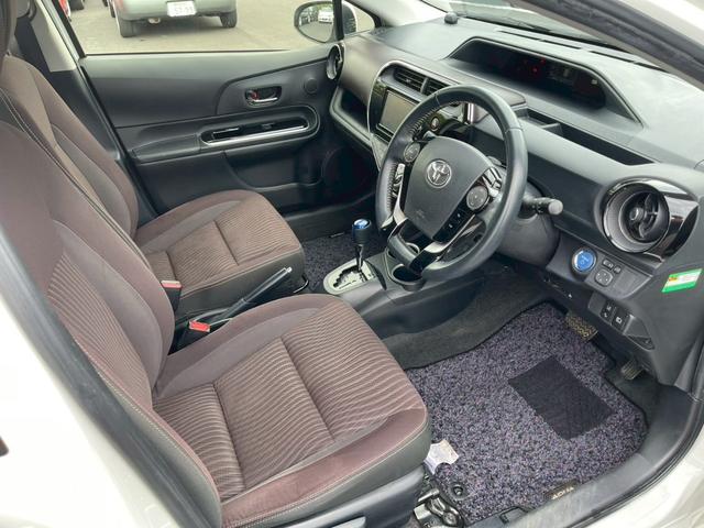 アクア G 純正ナビTV バックモニター プリクラッシュ 車線逸脱 クルーズコントロール スマートキー プッシュスタート LEDヘッドライト ワンオーナー(10枚目)