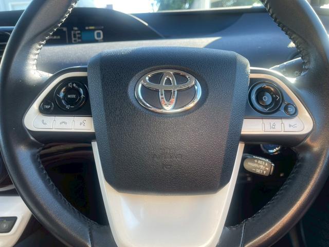 プリウス Sセーフティプラス 純正9インチナビ フルセグ バックモニター プリクラッシュ レーダークルーズ インテリジェントクリソナ パーキングアシスト LEDヘッドライト ヘッドアップディスプレイ スマートキー ETC(23枚目)