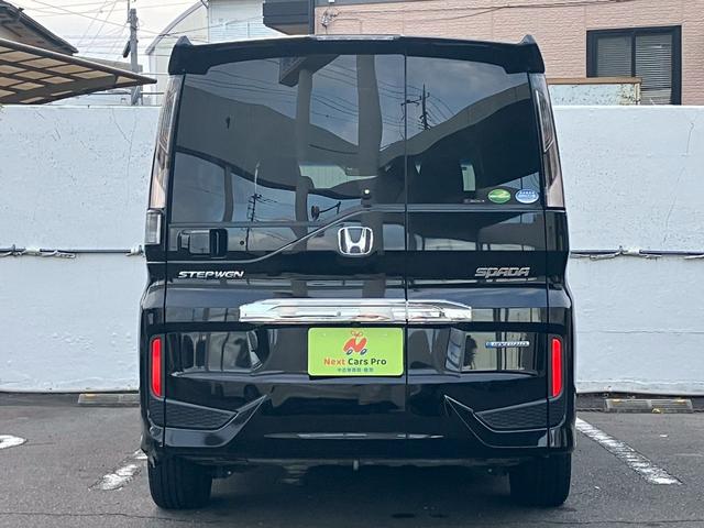 ステップワゴンスパーダ スパーダハイブリッド　Ｇ　ホンダセンシング　純正９インチナビ　バックカメラ　Ｂｌｕｅｔｏｏｔｈ　フルセグＴＶ　ＥＴＣ　両側パワースライドドア　禁煙車　ＬＥＤヘッドライト　クルーズコントロール（6枚目）