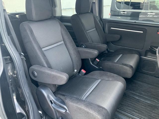 ステップワゴンスパーダ スパーダハイブリッド　Ｇ　ホンダセンシング　純正９インチナビ　バックカメラ　Ｂｌｕｅｔｏｏｔｈ　フルセグＴＶ　ＥＴＣ　両側パワースライドドア　禁煙車　ＬＥＤヘッドライト　クルーズコントロール（12枚目）